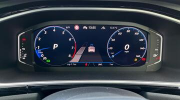 2025 Volkswagen TSI R-Line DSG 2WD Euro 6 2-door (Grey) - Image: 23