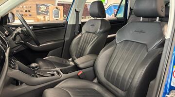 2024 Škoda 2.0 TDI Laurin & Klement DSG 4WD Euro 6 5-door (7 Seat) (Blue) - Image: 24