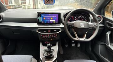 2025 SEAT 1.0 TSI FR Black Edition Euro 6 5-door (Grey) - Image: 8