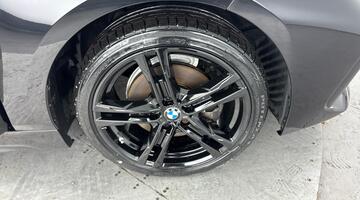 2020 BMW 118i M Sport DCT Euro 6 5-door (Black) - Image: 5