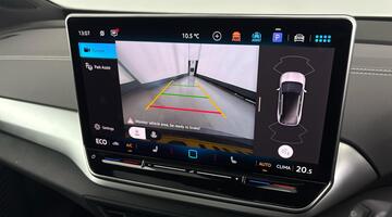 2025 Volkswagen Pro 77kWh Black Edition Auto 5-door (Black) - Image: 16