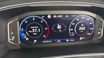 2021 Volkswagen 2.0 TDI R-Line DSG Euro 6 5-door (Grey) - Image: 17