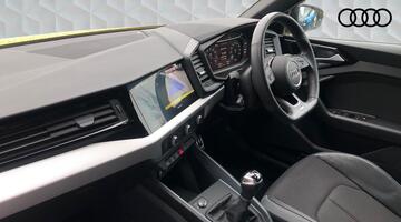 2022 Audi 1.0 TFSI 30 Black Edition Sportback Euro 6 5-door (Yellow) - Image: 2