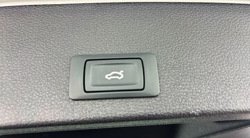 2023 Audi TFSI CoD 35 S line S Tronic Euro 6 5-door (White) - Image: 32