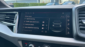 2025 Audi TFSI 35 S line Sportback S Tronic Euro 6 5-door (White) - Image: 39