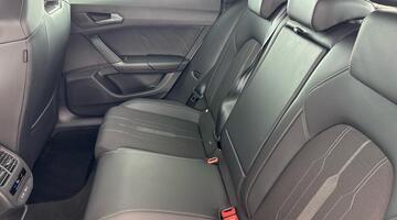 2024 CUPRA EHybrid 12.8kWh VZ2 Design Edition DSG Euro 6 5-door (White) - Image: 37