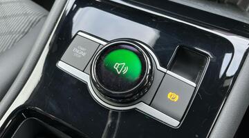 2025 Volkswagen ETSI MHEV R-Line DSG Euro 6 5-door (Grey) - Image: 22