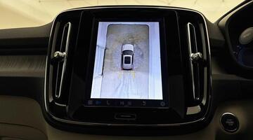 2025 Volvo 2.0 B4 MHEV Ultra Bright DCT Auto Euro 6 5-door (Black) - Image: 41