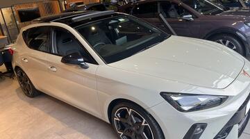 2026 CUPRA EHybrid 25.8kWh VZ1 DSG Euro 6 5-door (Grey) - Image: 1