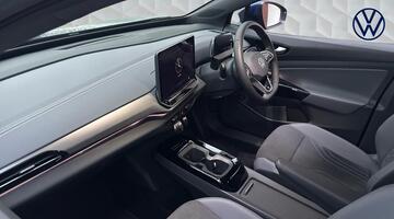 2025 Volkswagen Pro 77kWh Match Auto 5-door (Blue) - Image: 2