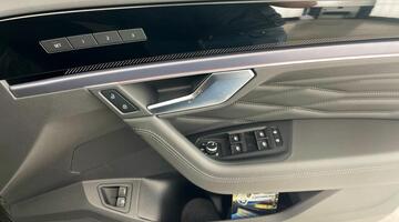 2025 Volkswagen 3.0 V6 TSI eHybrid 14.3kWh R Tiptronic 4Motion Euro 6 5-door (Grey) - Image: 12