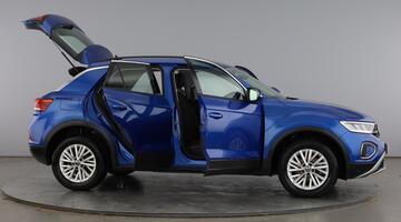 2023 Volkswagen TSI Life DSG Euro 6 5-door (Blue) - Image: 10