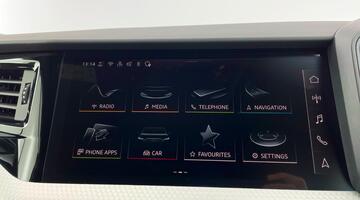 2025 Audi 1.0 TFSI 30 S line Sportback S Tronic Euro 6 5-door (White) - Image: 18