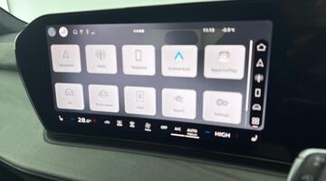 2026 Audi 2.0 TFSI Edition 1 S Tronic quattro Euro 6 5-door (White) - Image: 18