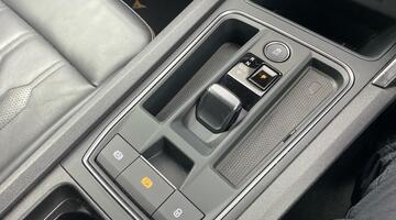 2022 CUPRA 2.0 TSI VZDSG 4-doorive Euro 6 5dr (Grey) - Image: 14