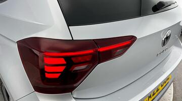 2022 Volkswagen 1.0 TSI R-Line DSG Euro 6 5-door (Silver) - Image: 31