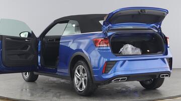 2025 Volkswagen TSI R-Line DSG Euro 6 5-door (Multicolour) - Image: 11