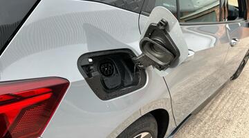 2025 CUPRA E-Boost 59kWh V1 Auto 5-door (Grey) - Image: 13