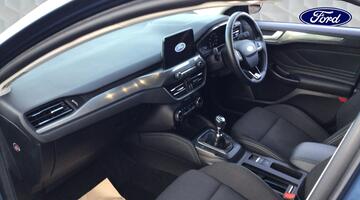 2018 Ford 1.0T EcoBoost Titanium Euro 6 5-door (Blue) - Image: 2