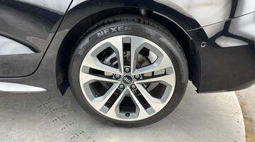 2025 Audi TFSI 30 S line S Tronic Euro 6 4-door (Black) - Image: 33