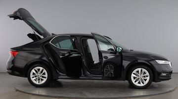 2023 Škoda TSI e-TEC MHEV SE L DSG Euro 6 5-door (Black) - Image: 10