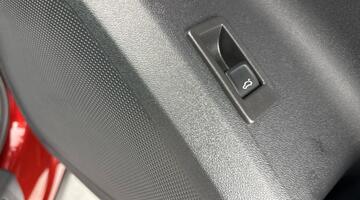 2025 Audi 2.0 TDI Edition 1 S Tronic quattro Euro 6 5-door (Red) - Image: 20