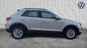 2023 Volkswagen 1.0 TSI Life Euro 6 5-door (Grey) - Image: 4