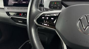 2022 Volkswagen Pro Performance 58kWh Family Auto 5-door (Multicolour) - Image: 23