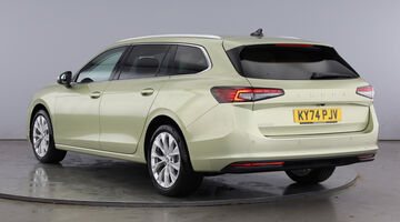 2025 Škoda 2.0 TDI SE L DSG Euro 6 5-door (Yellow) - Image: 3