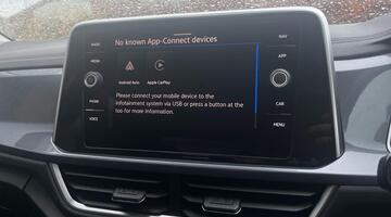 2024 Volkswagen TSI Style Euro 6 5-door (Black) - Image: 26