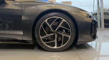 2025 Audi S 435,00 kW (Grey) - Image: 5