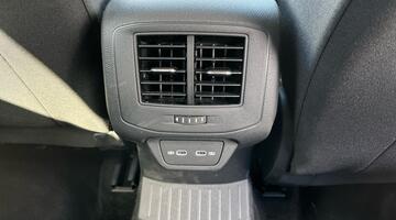 2025 Volkswagen TSI Match DSG Euro 6 5-door (Black) - Image: 43