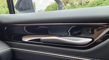 2025 Volkswagen Pro 77kWh Match Plus Fastback Auto 5-door (Multicolour) - Image: 29