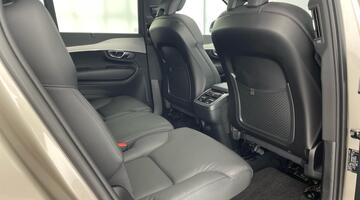 2024 Volvo 2.0 B5 MHEV Plus Auto 4WD Euro 6 5-door (Unlisted) - Image: 30