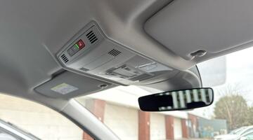 2025 Volkswagen 1.0 TSI Life DSG Euro 6 5-door (Grey) - Image: 30