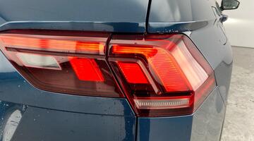 2022 Volkswagen TSI Life DSG Euro 6 5-door (Blue) - Image: 29