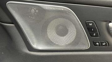 2025 Volvo 2.0h T8 18.8kWh Ultra Bright Auto Euro 6 5-door (Blue) - Image: 27