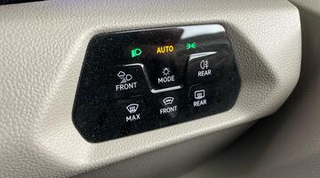 2025 Volkswagen 2.0 TDI Style Long MPV DSG Euro 6 5-door (Grey) - Image: 24