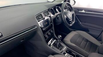 2016 Volkswagen TSI BlueMotion Tech GT Euro 6 5-door (Black) - Image: 2