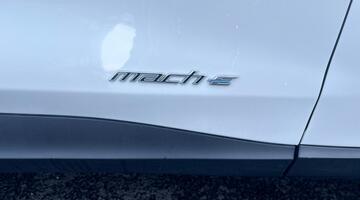 2026 Ford Standard Range 72kWh Select 5-door (White) - Image: 20