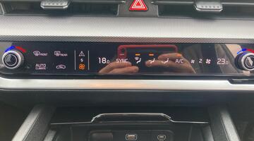 2023 Kia T-GDi MHEV GT-Line DCT Euro 6 5-door (Blue) - Image: 17