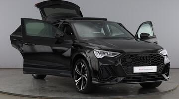 2025 Audi 2.0 TFSI 40 Black Edition Sportback S Tronic quattro Euro 6 5-door (Black) - Image: 9
