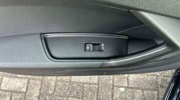 2022 Audi 1.0 TFSI 25 Sport Sportback Euro 6 5-door (Black) - Image: 30