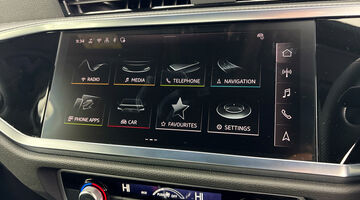 2025 Audi TFSI CoD 35 S line S Tronic Euro 6 5-door (Black) - Image: 28