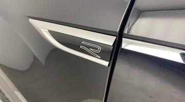 2025 Volkswagen TSI R-Line DSG 2WD Euro 6 2-door (Black) - Image: 38