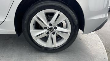 2024 Volkswagen TSI Life Euro 6 5-door (Silver) - Image: 32