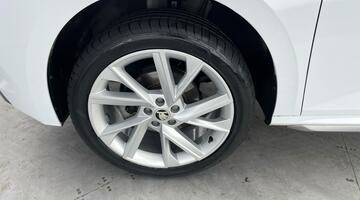 2023 Škoda 1.0 TSI SE L Executive DSG Euro 6 5-door (White) - Image: 37