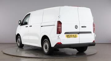 2025 Volkswagen 2.0 TDI T28 Commerce Plus FWD SWB Euro 6 5-door (White) - Image: 3