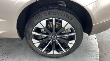 2025 Volvo 2.0 T8 18.8kWh Ultra Bright Auto Euro 6 5-door (Unlisted) - Image: 28