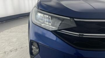 2023 Volkswagen 1.0 TSI Life Euro 6 5-door (Blue) - Image: 37